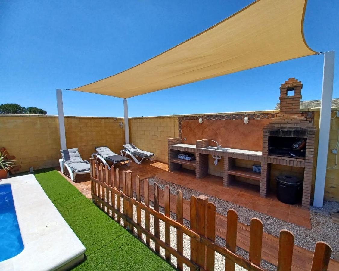 Ohana Chiclana de la Frontera Exterior photo